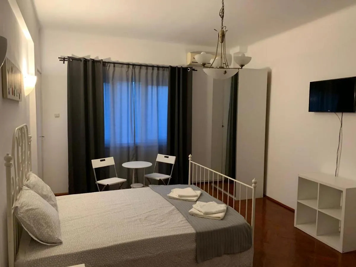 La Casa De Danel Apartment Bucharest Homestay